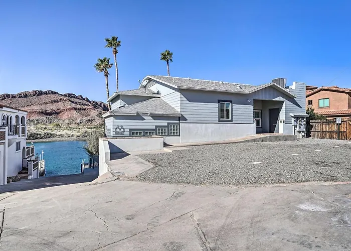 Apartment W/ Patio & Direct River Access!